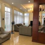  180m2