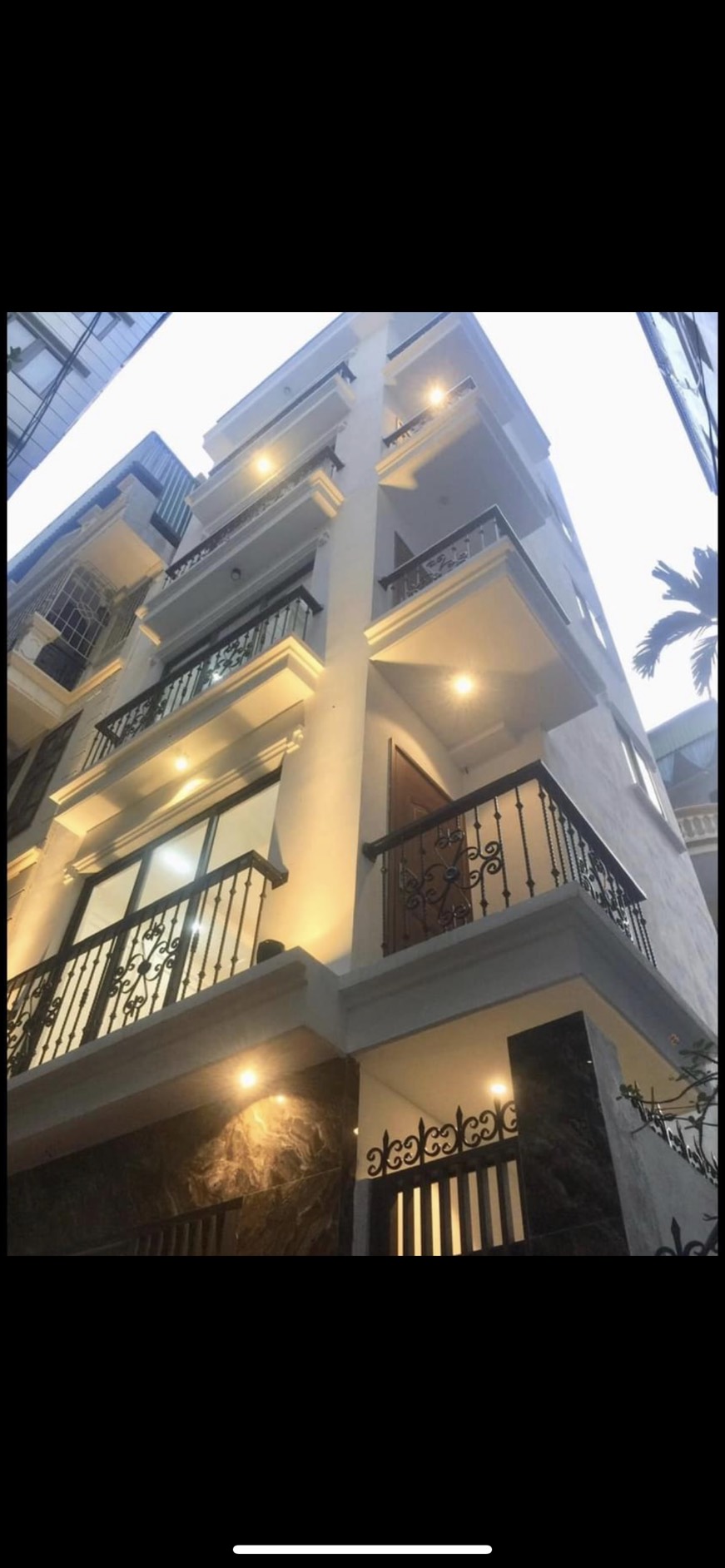 Bán Toà nhà Đội Cấn, DT100m2x 10 tầng, thang máy, MT7m, kinh doanh, vỉa hè, giá 47 tỷ.