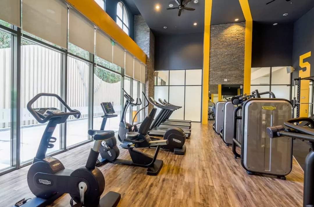 10.2 tỷ! Lô Góc! Ô tô vào nhà! Bán nhà Hồ Đắc Di 98m, 4 tầng, mt 4.8m