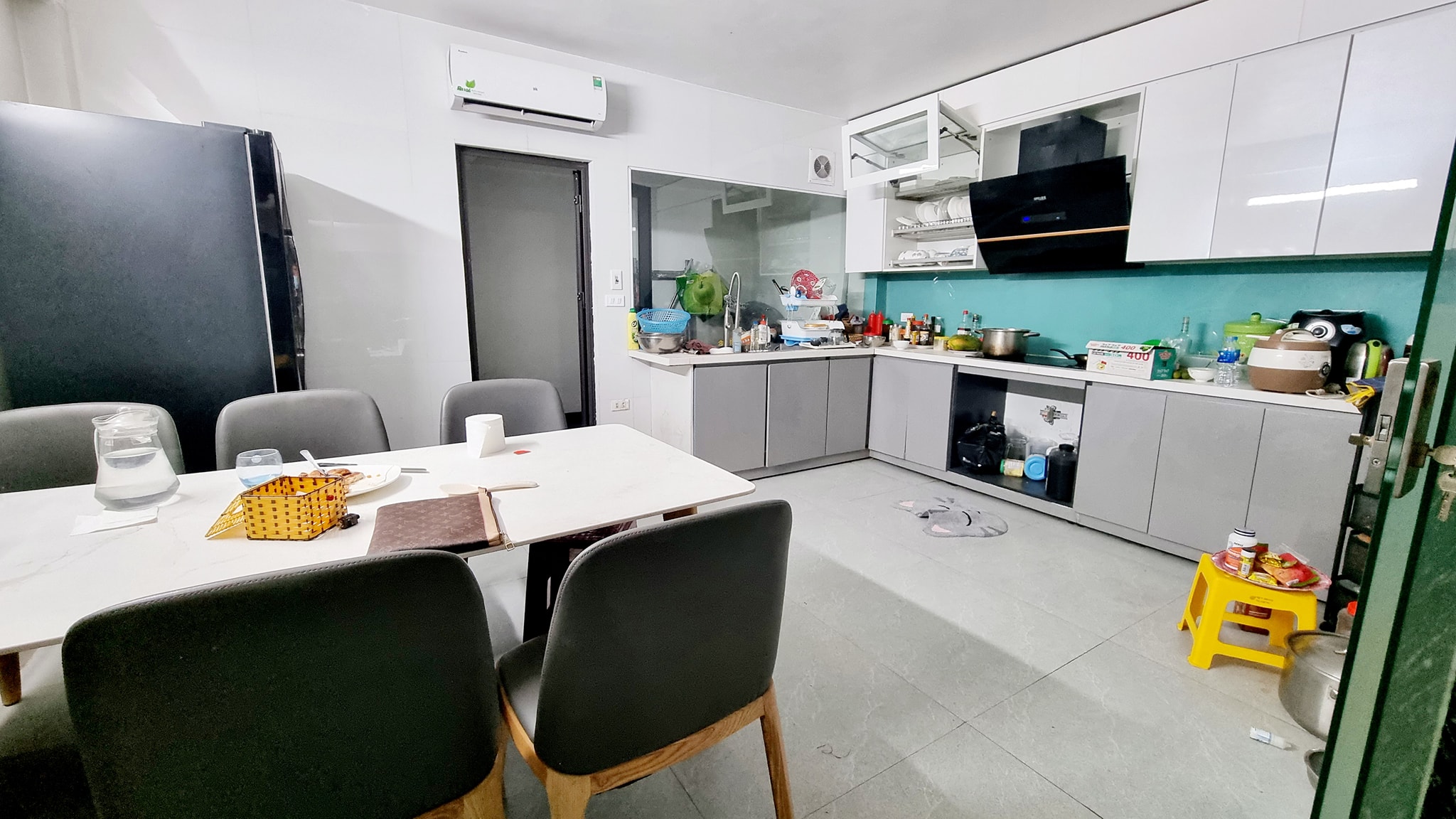 Bán nhà phố Yên Bình Hà Đông tháng máy, KD đỉnh,80mx5 tầng, giá chỉ 12.7 tỷ.