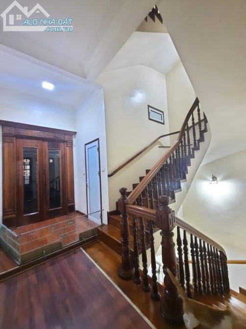 Bán nhà phố Đại Từ, Hoàng mai, 104m2, mặt tiền rộng, nhỉnh 17 tỷ: thànhđcat1