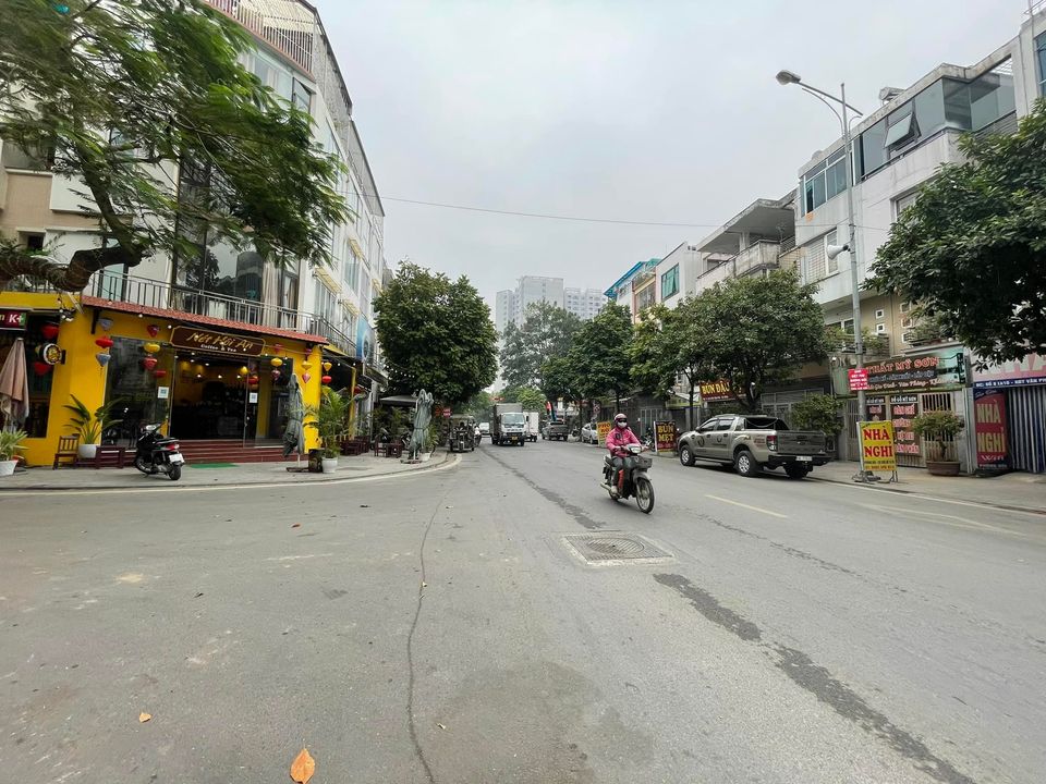 Bán nhà Hà Đông, 71m2 x 6 tầng, mt 24m, 21.5 tỷ