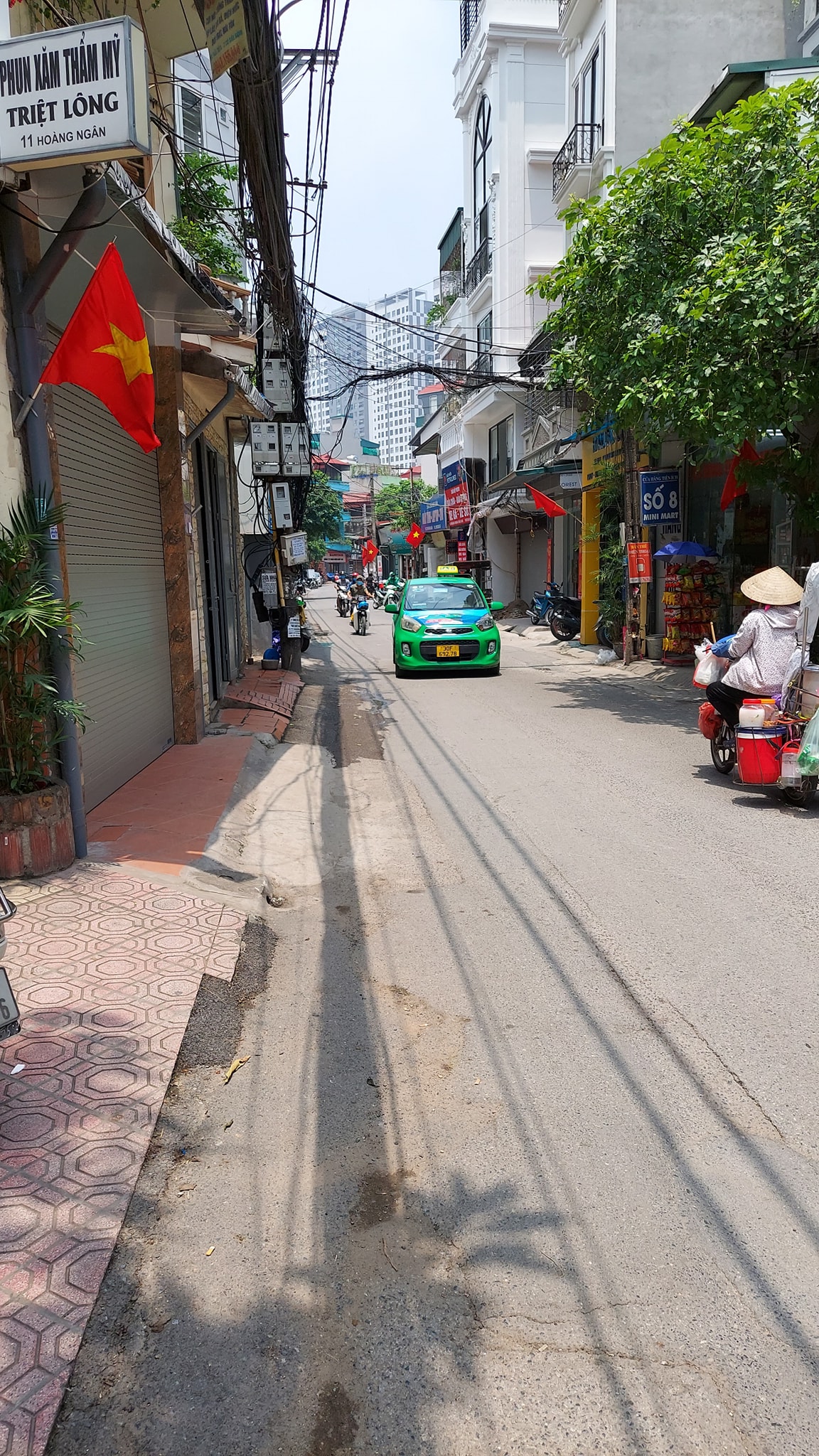 Bán nhà mặt phố Hoàng Ngân, 70m2 x 6 tầng, mmt 3.2m - 12.5 tỷ