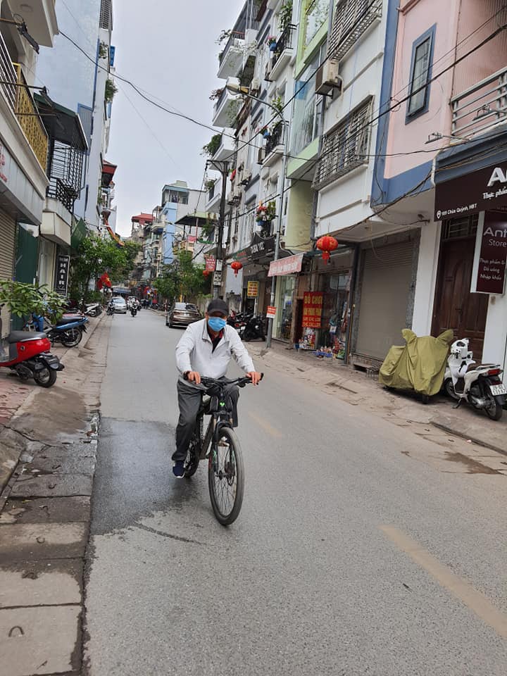 MẶT PHỐ TRUNG TÂM - GẦN PHỐ LỚN TƯƠNG LAI 8 TẦNG - ĐẸP NHẤT PHỐ