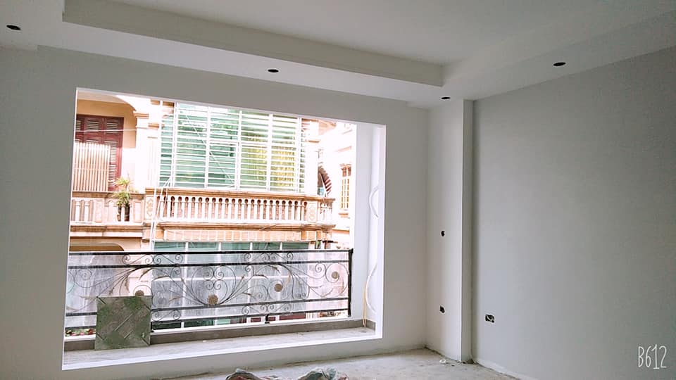 Bán nhà mặt phố Khương Trung 91m2 x 4 tầng- Giá 18.5 tỷ