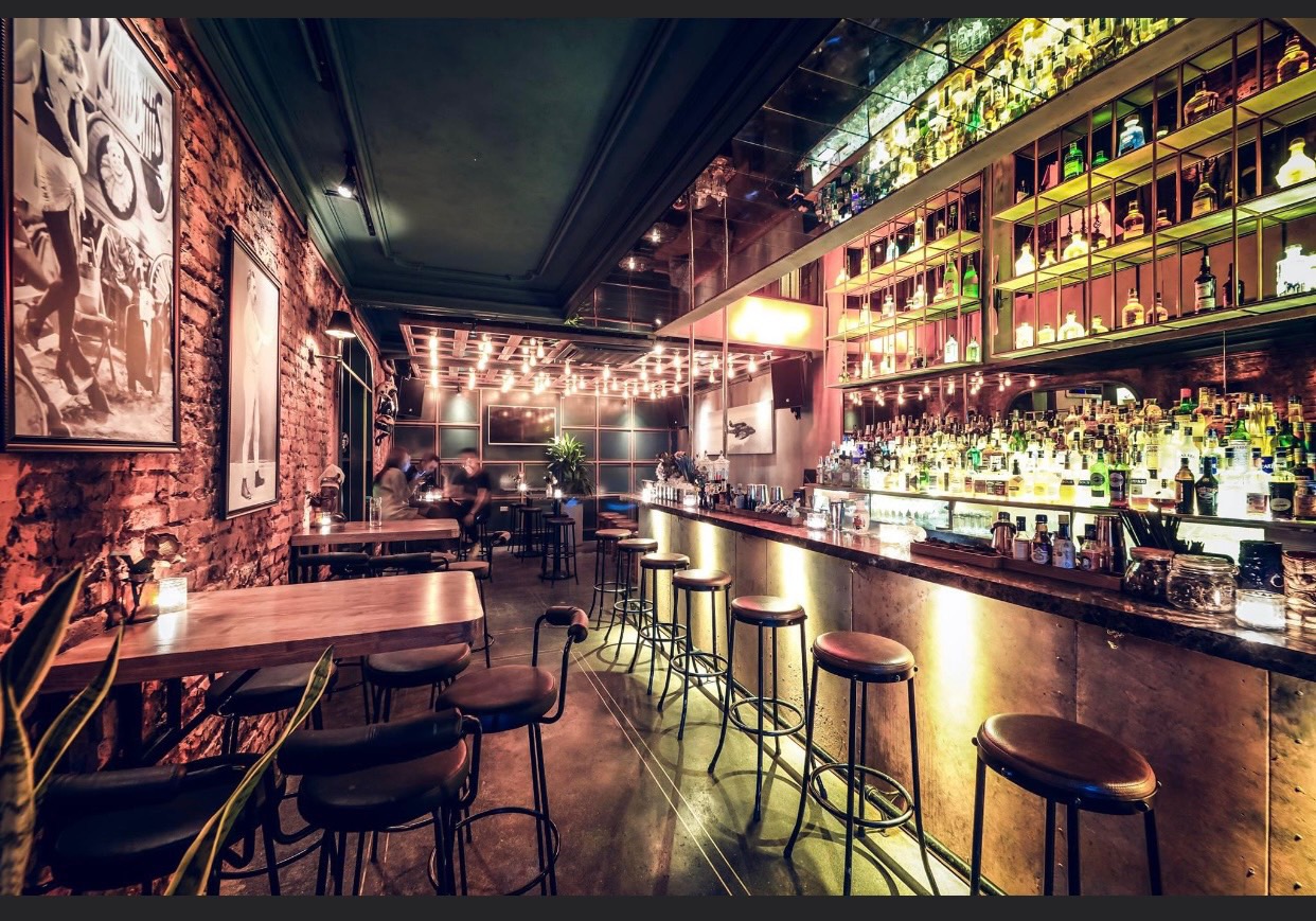 Bán nhà mặt phố kinh doanh quận Hoàn Kiếm