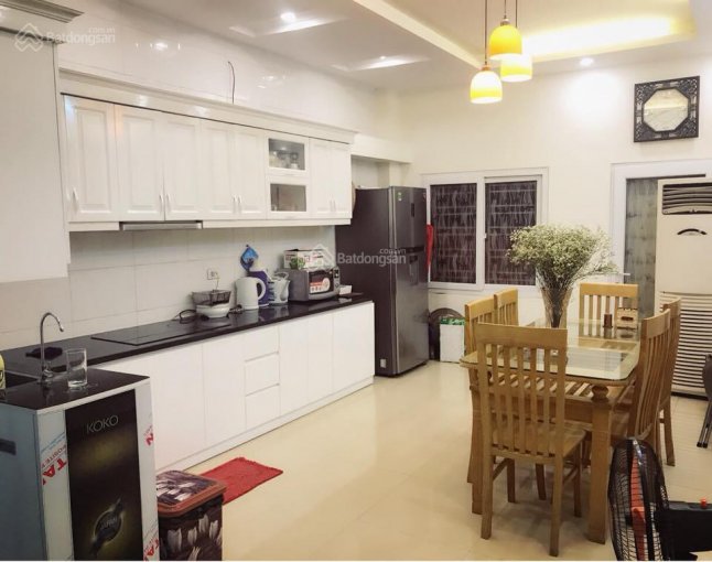 Bán đất quận Thanh Xuân, ô tô, view hồ, 100m2, MT 4m7 xây CCMN hay tòa VP đỉnh, 11.3 tỷ