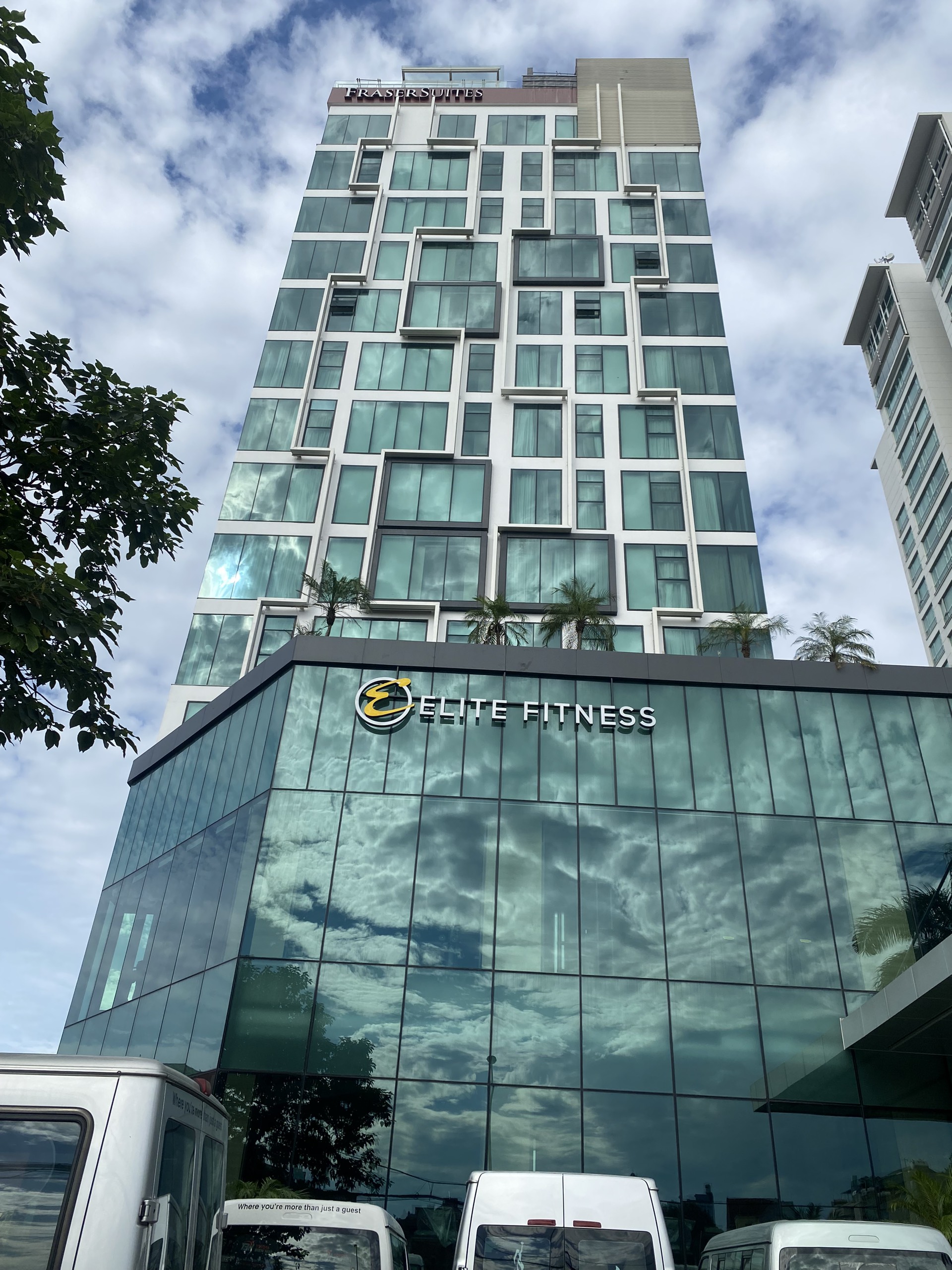 Bán toà nhà văn phòng mặt phố Quan Hoa, Cầu Giấy, vỉa hè, kinh doanh, đầu tư lãi vốn cao.