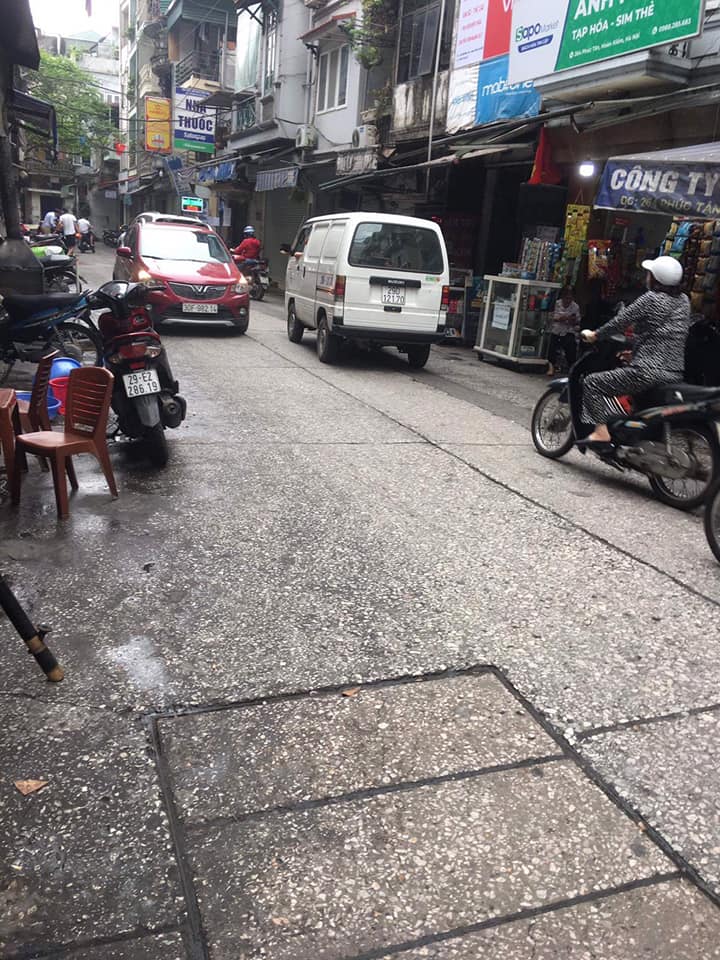 BÁN ĐẤT TẶNG NHÀ HOÀN KIẾM, 55TR/ M2