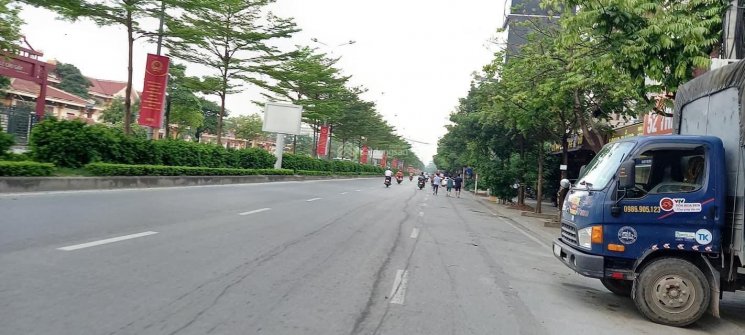 Bán cắt lỗ MP Nguyễn Khánh Toàn, Cầu Giấy, siêu KD vỉa hè 6m, 111m2 x 8 tầng, MT 6m, giá 38 tỷ TL