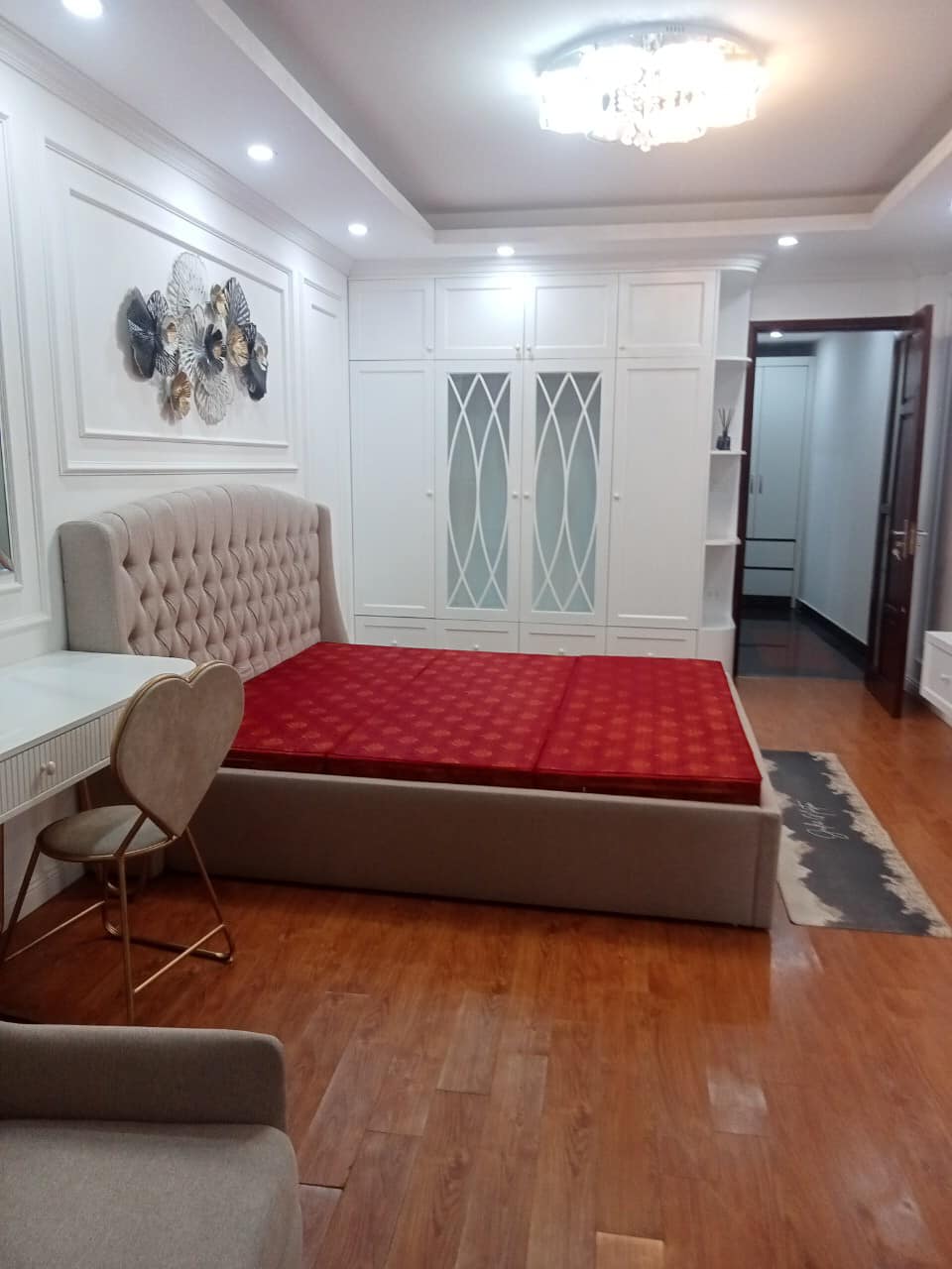 DÒNG TIỀN KHỦNG! Mặt phố Mai Hắc Đế, thang máy, vỉa hè, ô tô, kinh doanh, nhỉnh 45 tỷ.