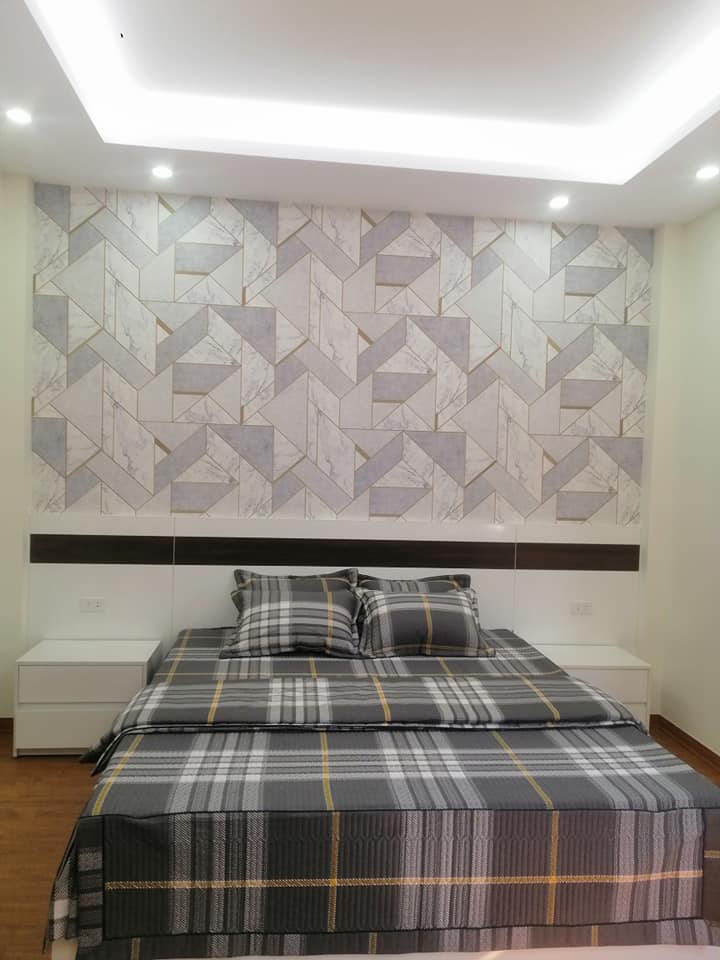 Tòa nhà văn phòng mặt ngõ 86 Tô Vĩnh Diện, dòng tiền tốt, ô tô tránh, có vỉa hè, 80m2 8 tầng, MT 5m