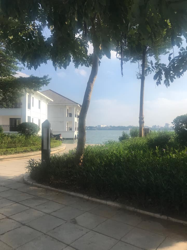 Bán nhà, Bán Biệt Thự Vinhomes Green Bay - Vịnh Xanh của Hà Nội. DT 150m2, MT 7.5m