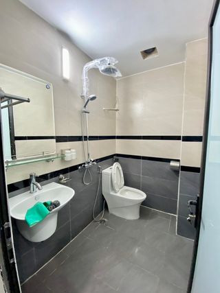 Bán nhà 2 MT Lê Văn Sỹ - Trần Quang Diệu, Quận 3. Nhà 5 tầng, DT 4.9x15m Giá 27.9 tỷ