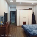 80m2