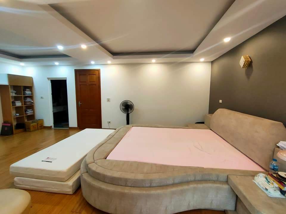 Bán nhà phân lô- lô góc Oto tránh Nguyễn Chí Thanh OTO TRÁNH - LÔ GÓC CỦA GÓC