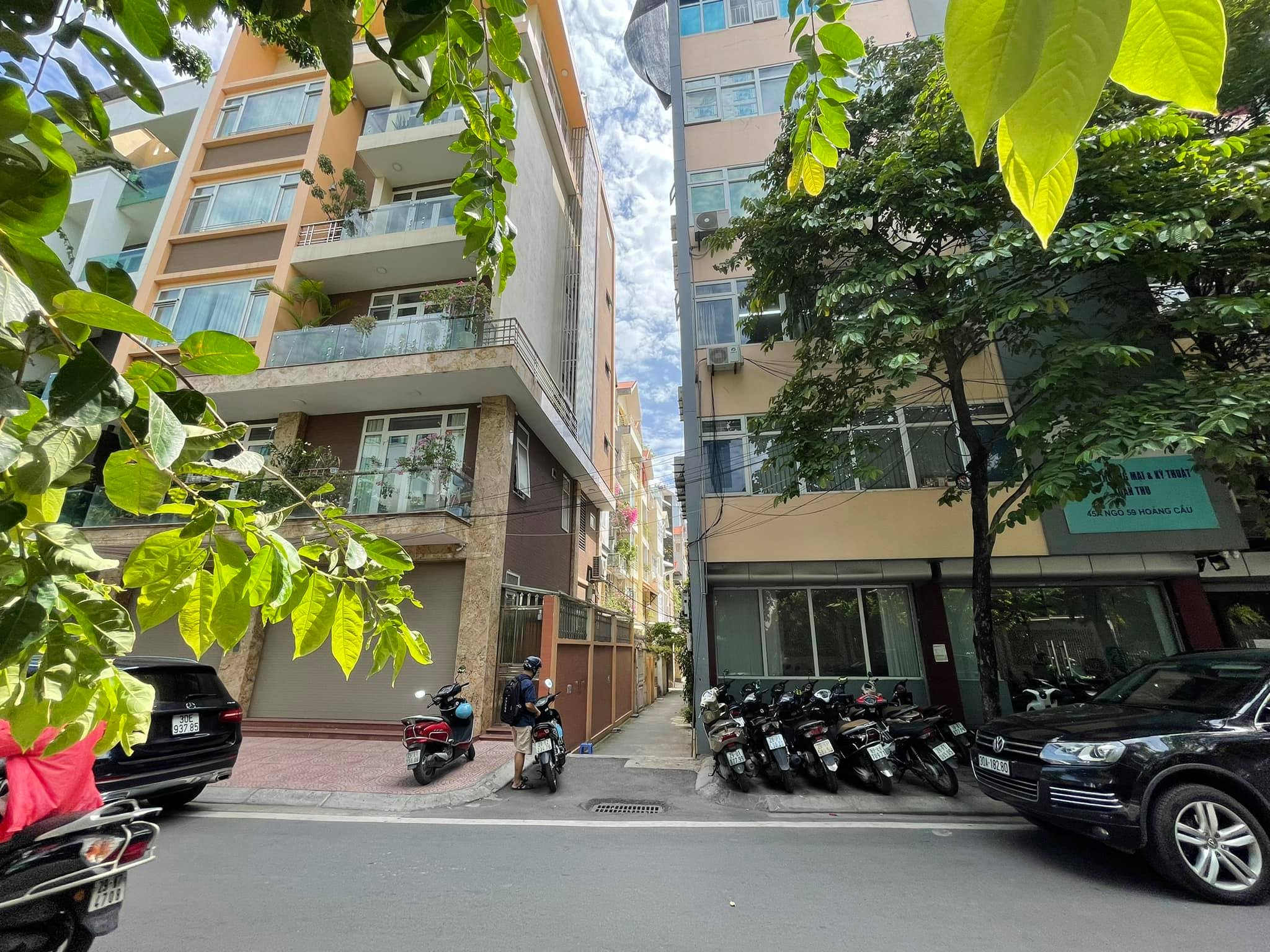 Mặt phố Sơn Tây, Ba Đình 92m2 mặt tiền 6m giá 29.5 tỷ.