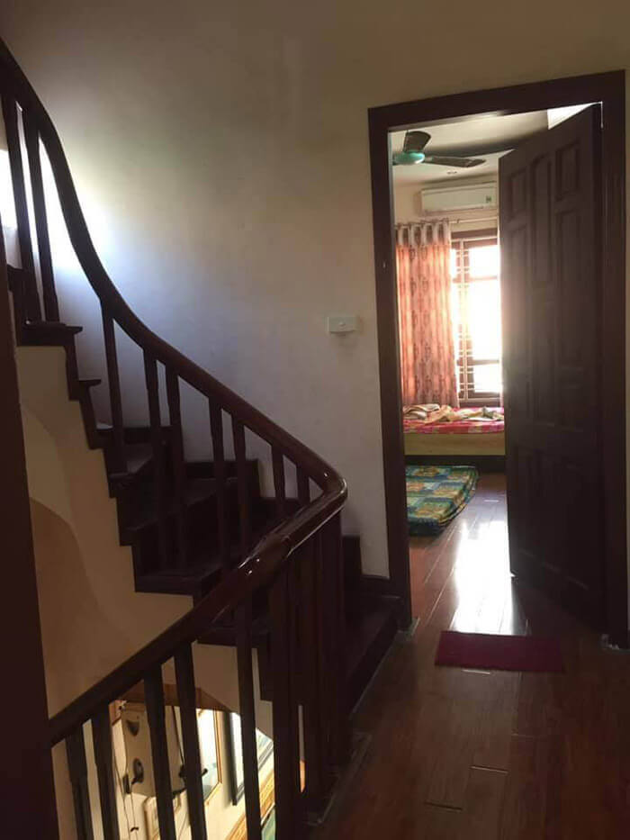 Cần bán nhà Hoàng Quốc Việt, vỉa hè 5m, kinh doanh sầm uất, 72m2, 7t, thang máy, nhỉnh 10 tỷ