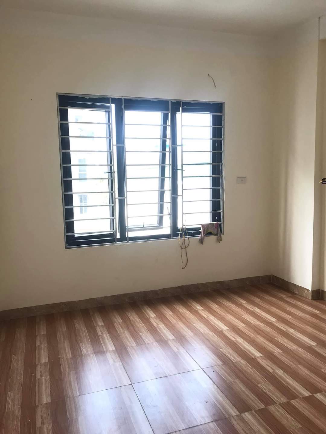 645m2