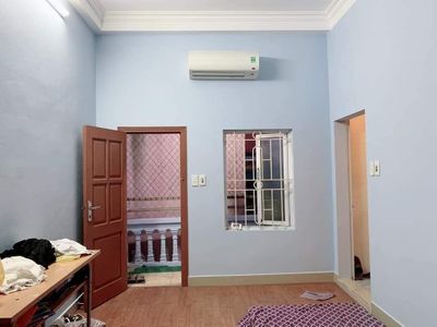 180m2