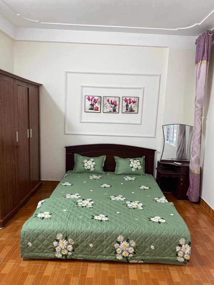 Bán nhà siêu hót tại mặt ngõ 99 Xuân La, 62m2x4t, nhỉnh 12 tỷ