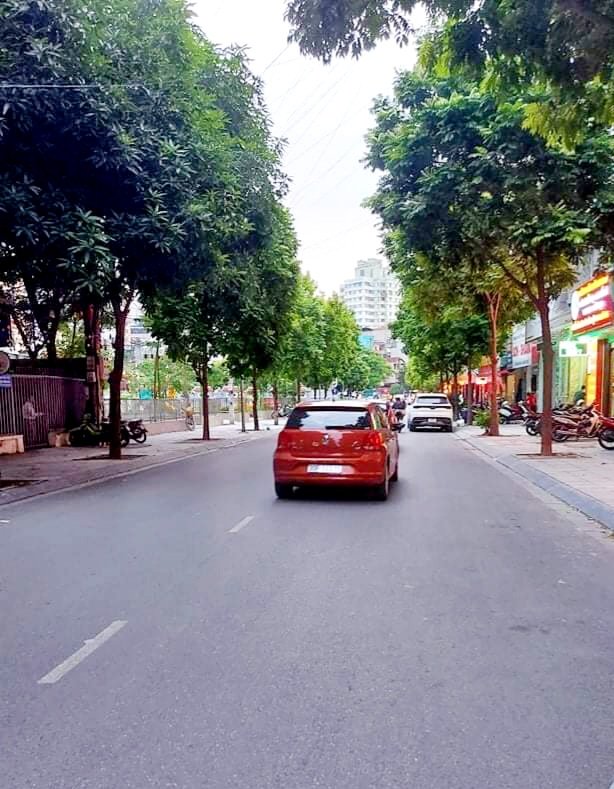 NGÕ 10 NGUYỄN VĂN HUYÊN, NGÕ VIP HƠN PHỐ, NHÀ 2 MẶT TIỀN, VỈA HÈ BÁT NGÁT, KINH DOANH ĐỈNH CAO, 098.115.8.507.