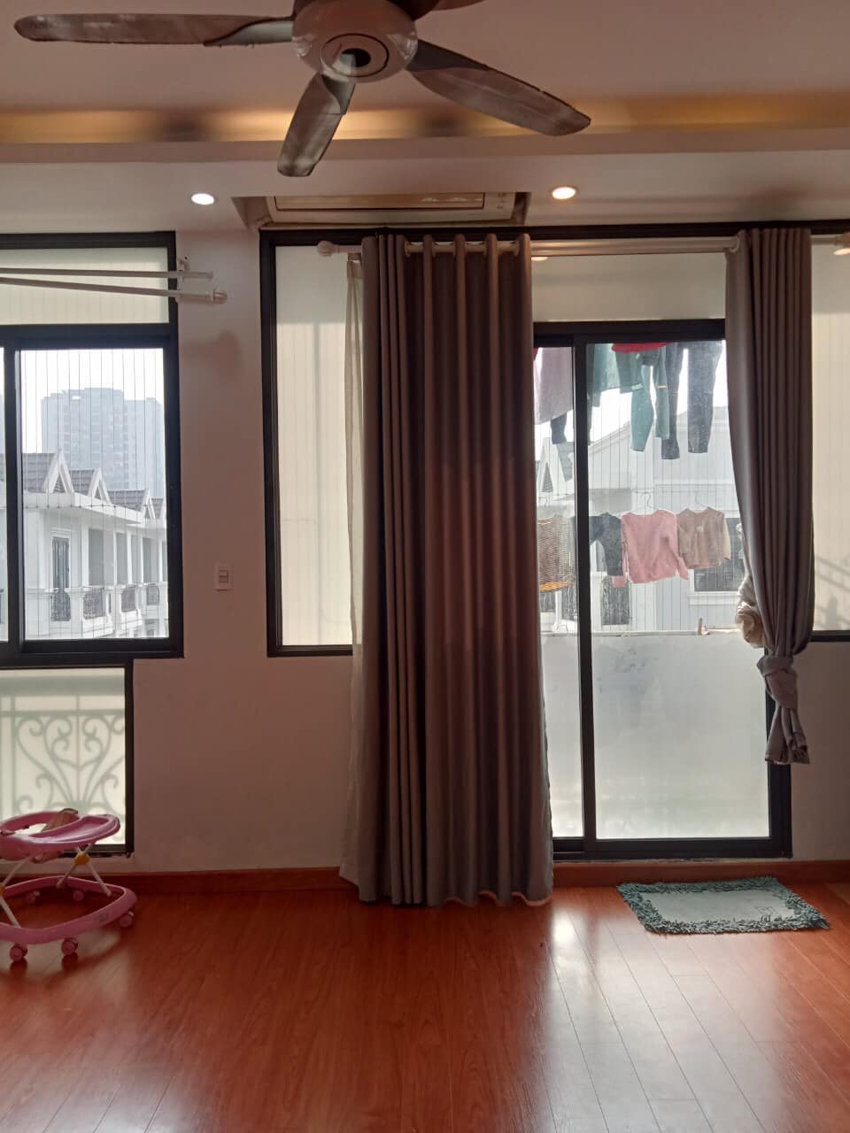 HOOOT NHÀ SIÊU ĐẸP Đội Cấn 75M2 NHÀ 8 TẦNG GIÁ CHÀO 11.2 tỷ Ba Đình