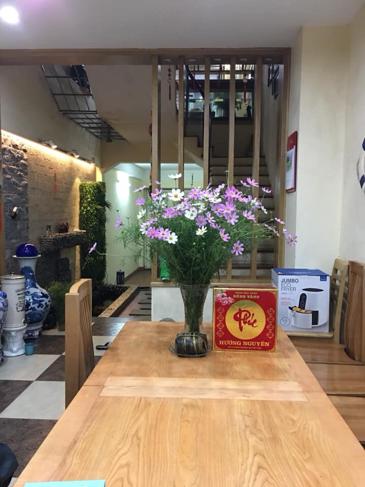 Bán nhà Đường Tây Hồ nội thất 5* hiện cho thuê 170 triệu/ tháng