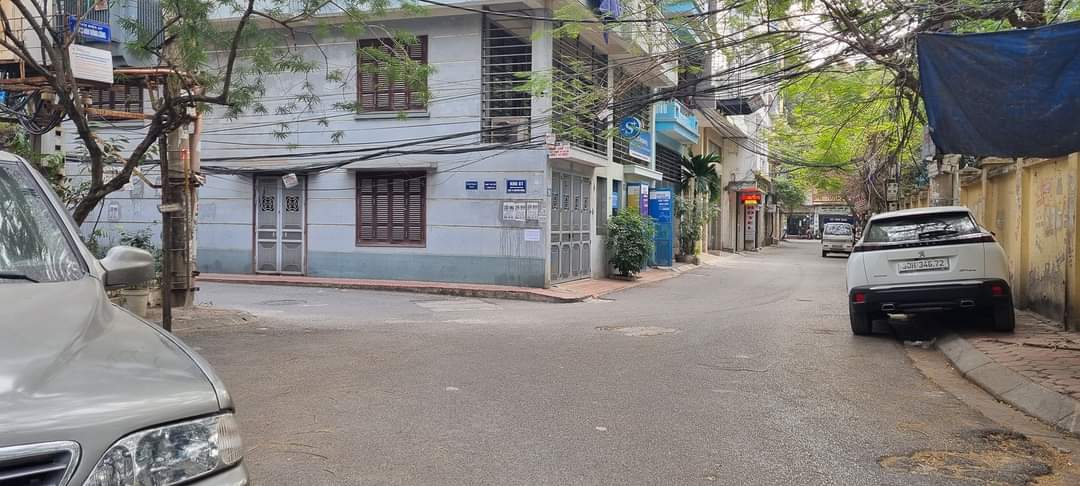 MẶT NGÕ ÔTÔ TRÁNH KINH DOANH SẦM UẤT NGÀY ĐÊM- VŨ NGỌC PHAN- ĐỐNG ĐA-DT 65m2-2T-MT 3,6m-Giá 11,5 tỷ.