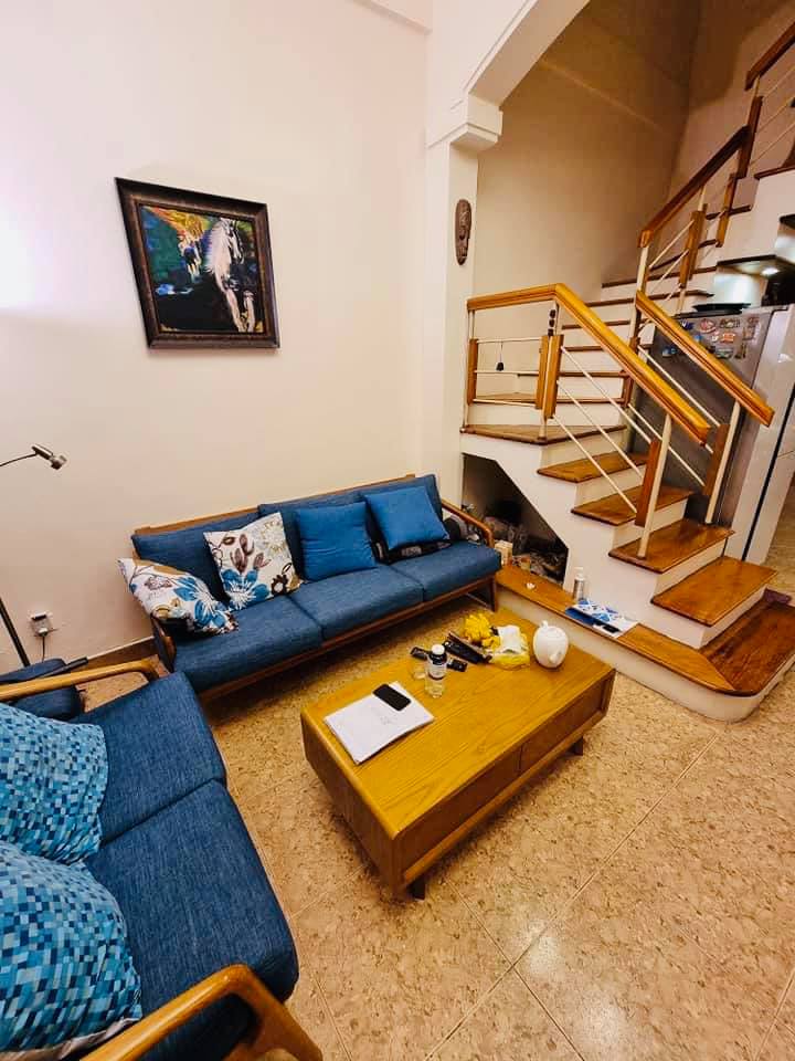 Bán nhà Trần Quang Diệu, Đống Da, Khu phân lô, Ô tô kinh doanh, 2 thoáng. 10 tỷ