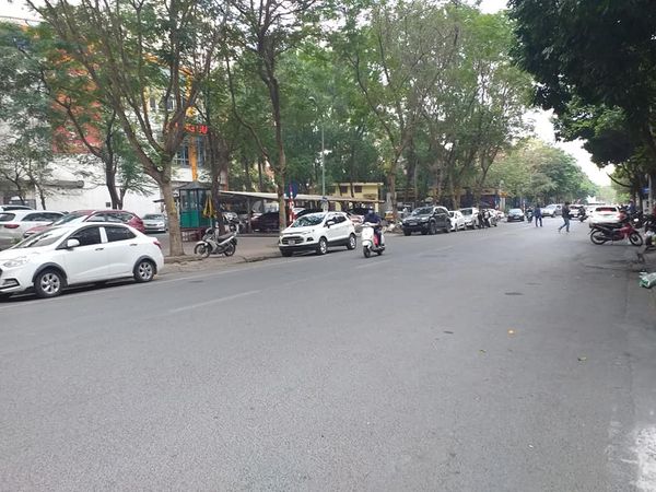 Bán nhà mặt phố Nguyễn Thị Định- 39m2 x 5 tầng- Giá 15.6 tỷ