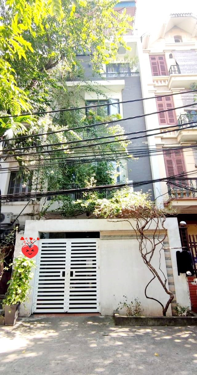 BÁN NHÀ KHU PHÂN LÔ CÁN BỘ CẤP CAO NGỌC KHÁNH, 95M2, Ô TÔ ĐỖ HAI MẶT TRƯỚC SAU ĐỀU ĐƯỢC, KHU Ở YÊN TĨNH, AN NINH, AN SINH TỐT. GIÁ THÌ QUÁ RẺ SO VỚI KHU VỰC 098.115.8.507.