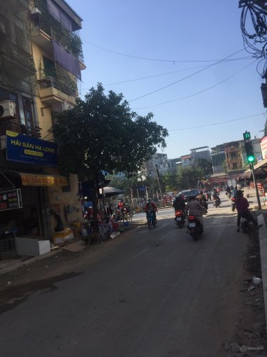 Bán nhà mặt phố Nguyễn Lương Bằng, Đống Đa, Hà Nội DT 600m2x8T. Giá 300 tỷ