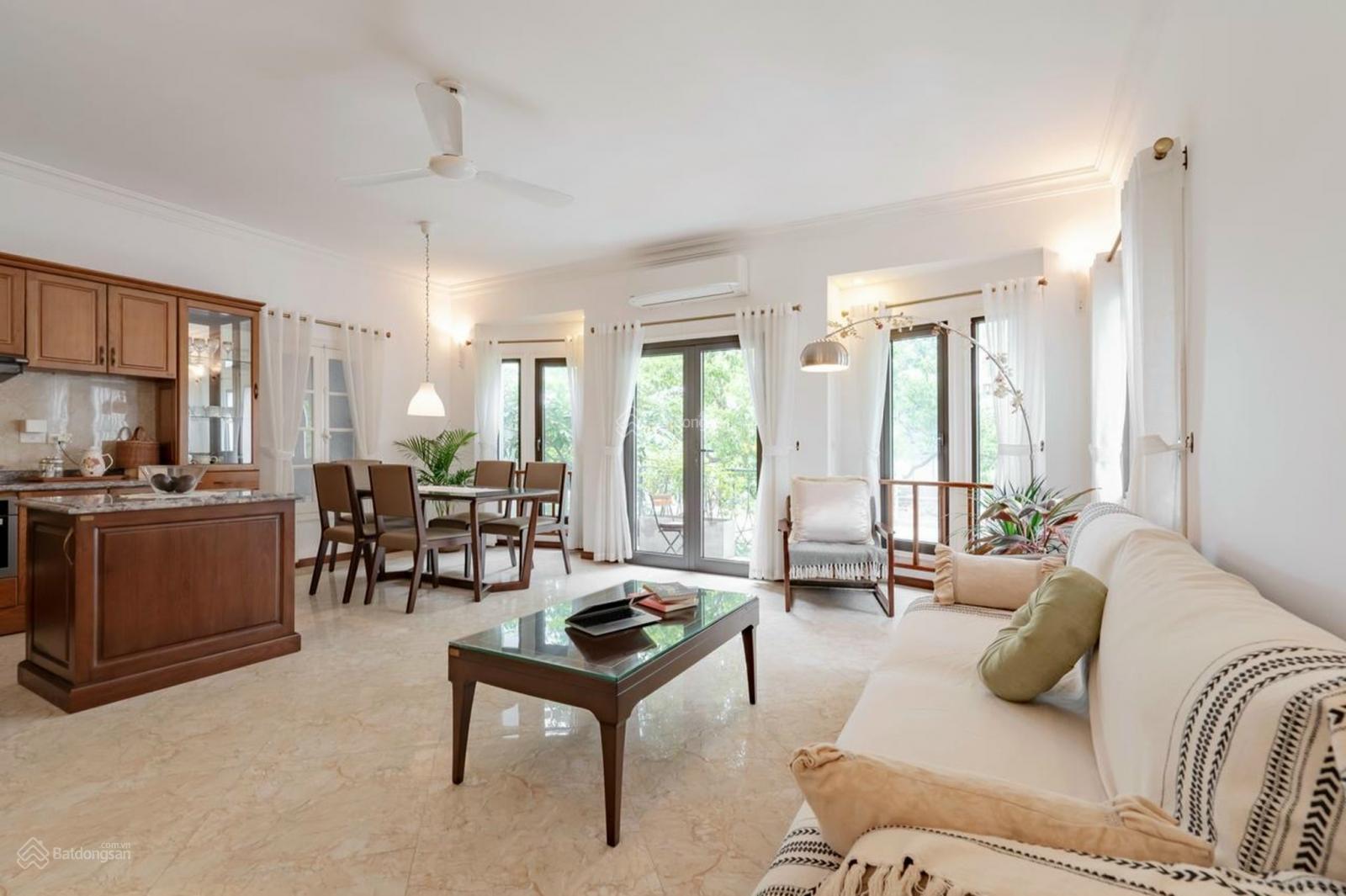 Bán nhà mới 100m2 x 8 tầng mặt phố Vũ Miện, ngắm hồ, nội thất cao cấp, mặt tiền rộng 12.5m, lô góc