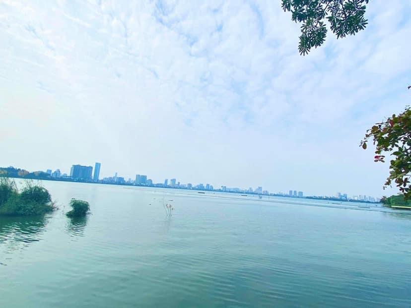 Bán Nhà mặt phố yên hoa quận tây hồ, DT34m2, x3 tầng, MT5m, giá 16 tỷ, vỉa hè, kinh doanh đỉnh, ở ngay