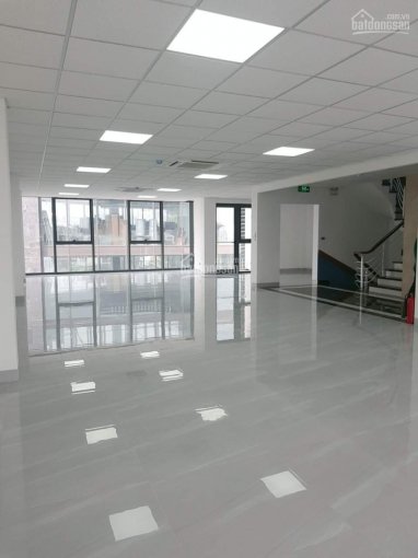 Bán tòa nhà mặt phố Trần Hưng Đạo, Hoàn Kiếm 400m2, 13 tầng mặt tiền 12m doanh thu cao 275 tỷ
