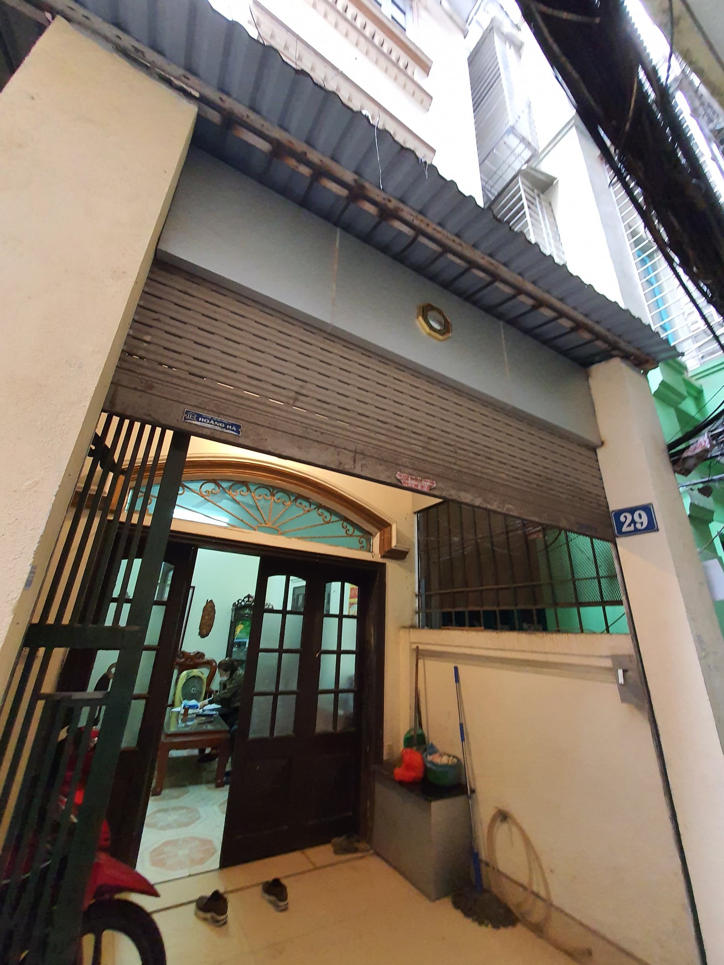 Bán Nhà Hoàng Cầu - Đống Đa - Ô Tô - Kinh Doanh - 85m2 x 3T x MT8.3m