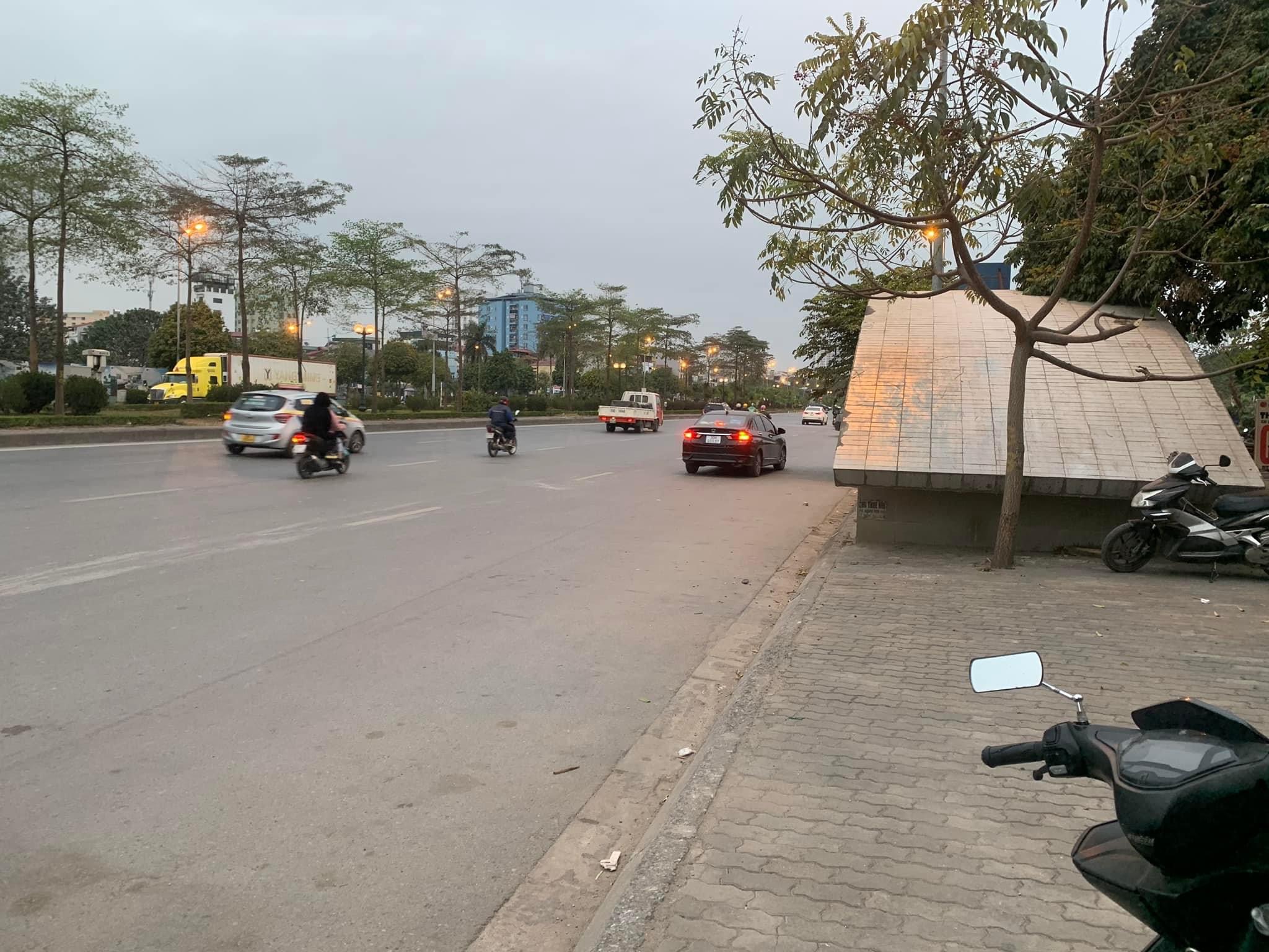 BÁN MẢNH ĐẤT 130m2 MẶT PHỐ LÝ SƠN - GIÁ 24 TỶ