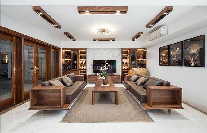 Kinh doanh lớn - Mặt phố Phan Văn Trường giá 65.5 tỷ, 100m2, Mới đẹp