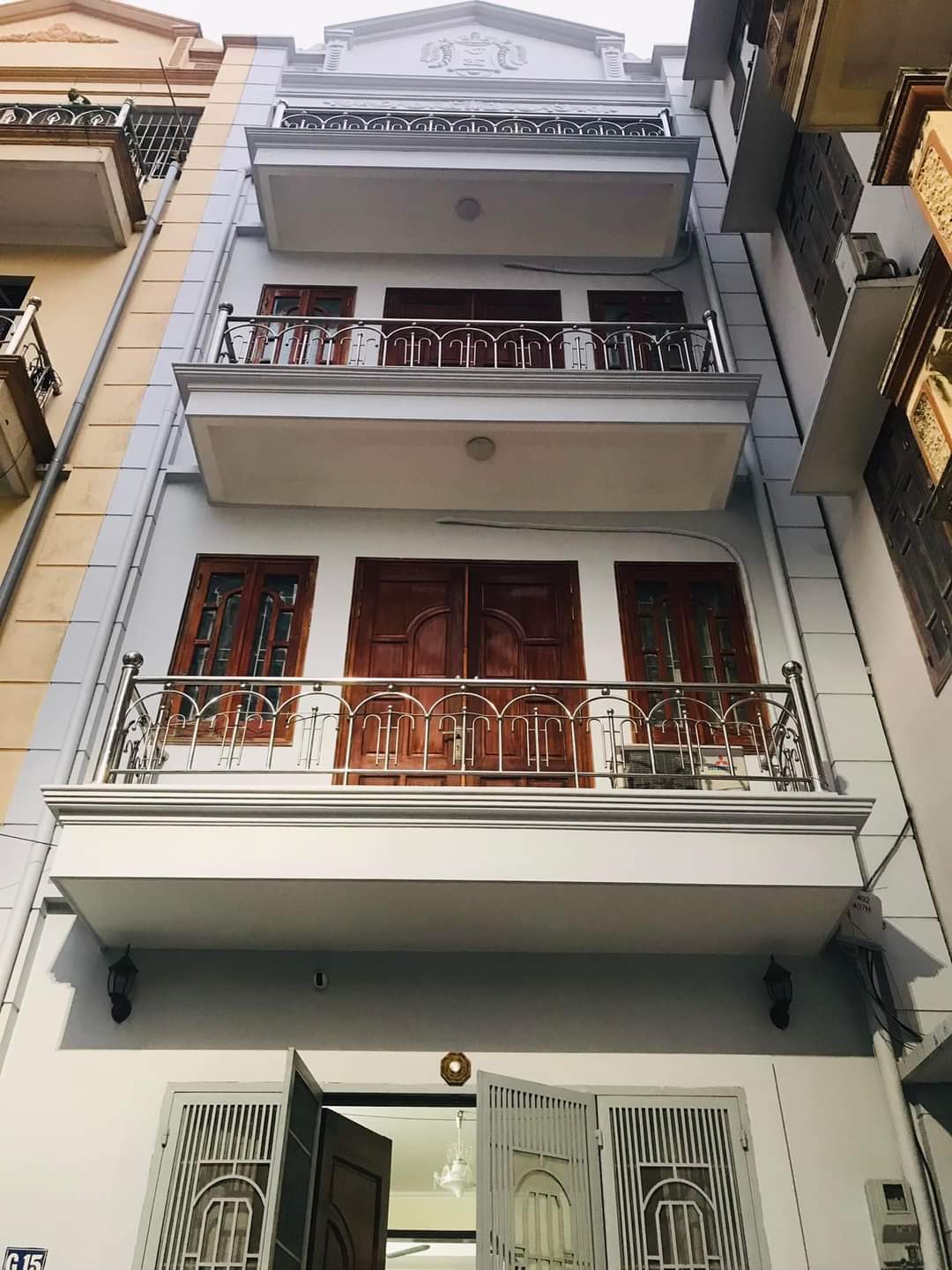 NHÀ MỚI ĐẸP Ở NGAY-ÔTÔ KINH DOANH-XUÂN LA-TÂY HỒ-DT 55m2-4T-MT 5,5m-Giá 12,5 tỷ