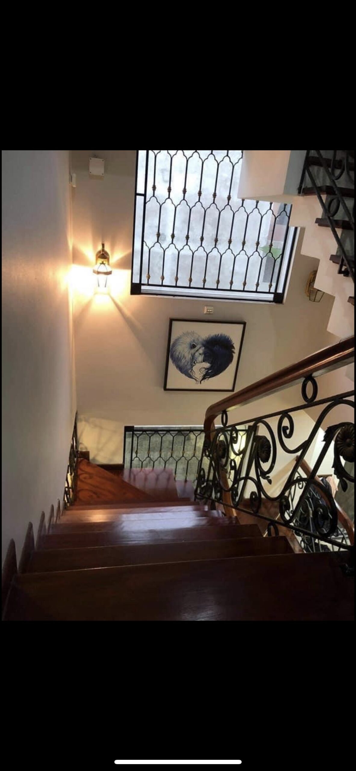 Bán gấp nhà mặt phố Trúc Bạch, view mặt hồ, vỉa hè rộng thênh thang, kinh doanh homestays,