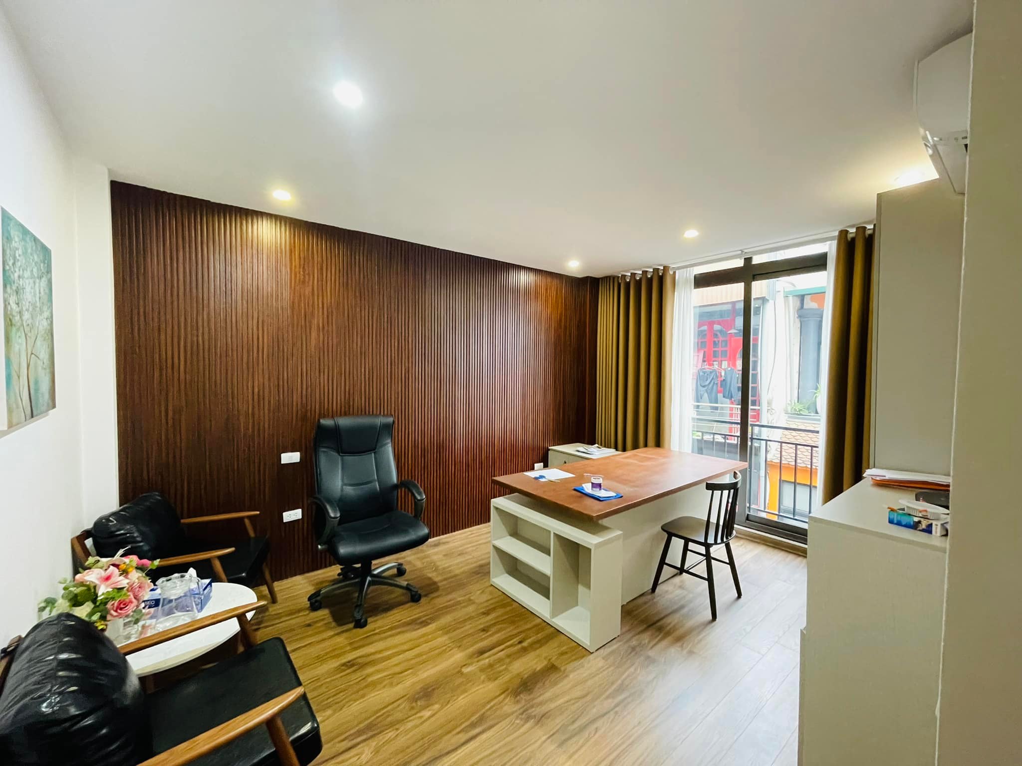 Khu phân lô phố Thái Hà – Ngõ rộng thông ô tô tránh – Nhà thang máy