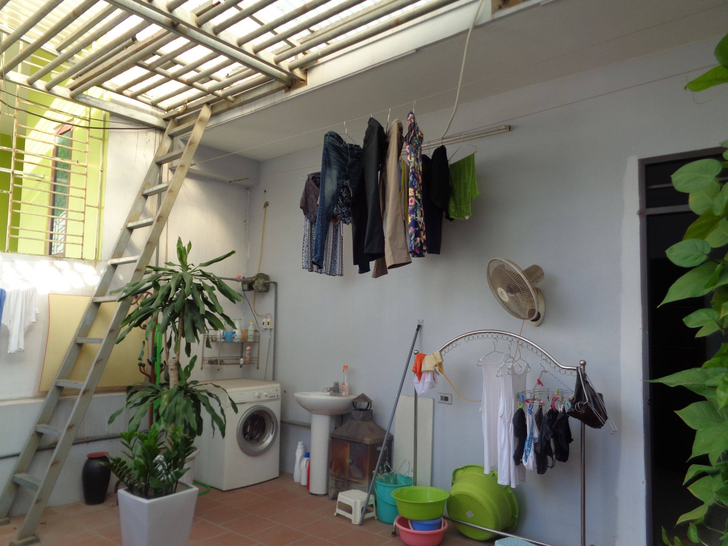 BIỆT THỰ ĐẸP, LÔ GÓC, Tô Ngọc Vân 130m, MT 9m, giá 27.5 tỷ.