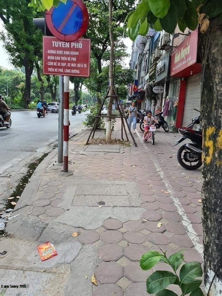 Bán nhà mặt phố Kim Mã, Giang Văn Minh quận Ba Đình 73m 33.5 tỷ thang máy vừa ở vừa kd nhà 2 mặt tiền vỉa hè 6m