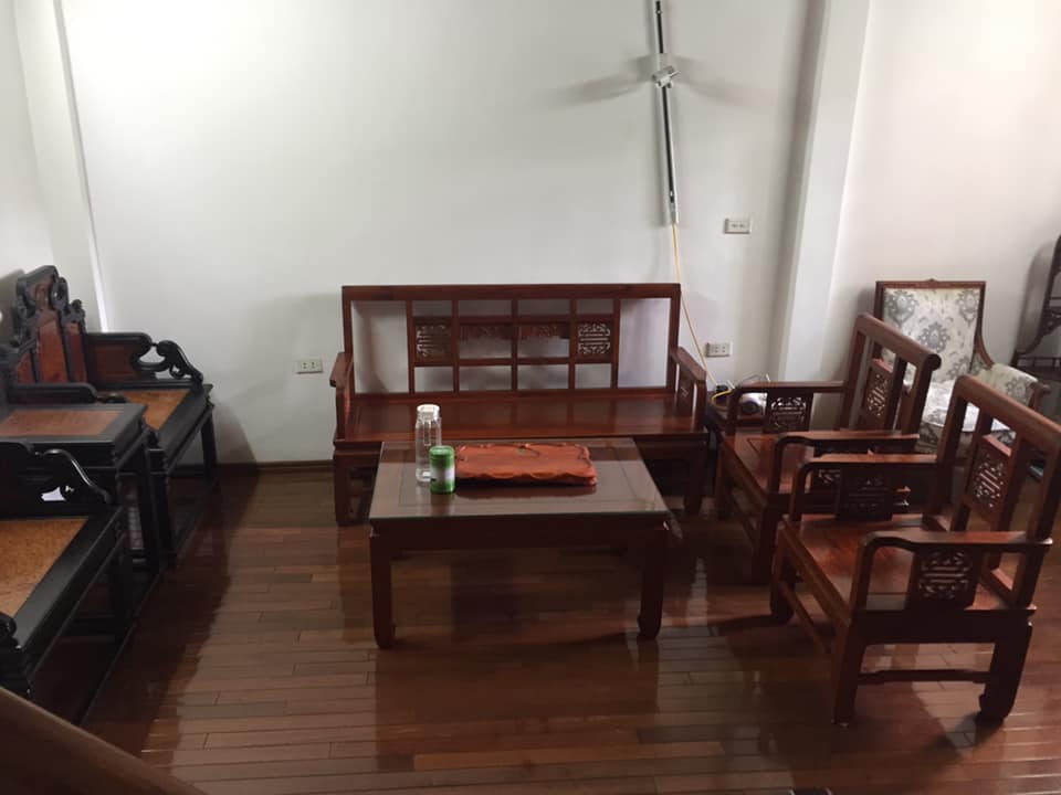 122m2
