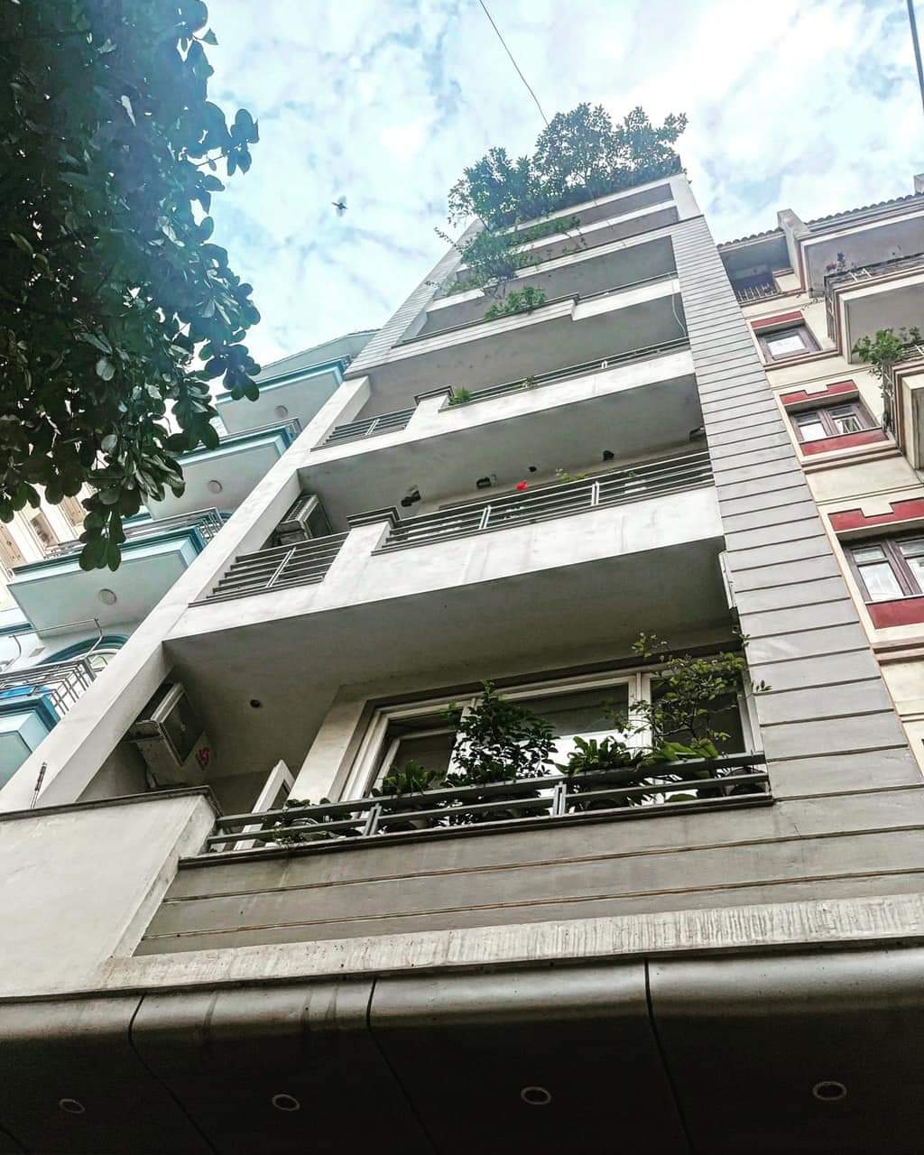 9 TẦNG THANG MÁY-KINH DOANH ĐỈNH- TRẦN HỮU DỰC-NAM TỪ LIÊM-DT 62m2-9T-MT 5,5m-Giá 18,7 tỷ.