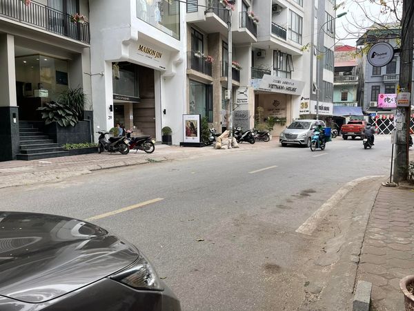 KHU PHỐ VIP - KINH DOANH ĐA DẠNG - GIAO THÔNG THUẬN TIỆN