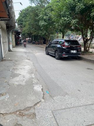 Bán nhà 5 lầu, thang máy, đường Bùi Viện, Q1. Giá rẻ chỉ: 27 tỷ