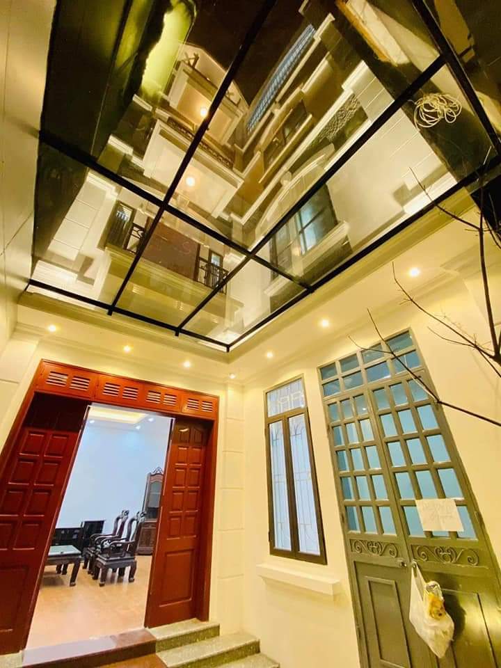 Bán nhà TRẦN QUANG DIỆU ĐỐNG ĐA Phân lô 62m2, Mt 5m, Giá 10.8 Tỷ.