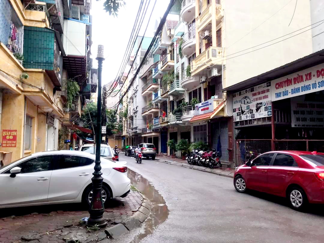 Bán nhà SỔ ĐỎ chính chủ MẶT TIỀN RỘNG, ô tô, THANG MÁY, đường Nguyễn Khánh Toàn Cầu Giấy 0981158507